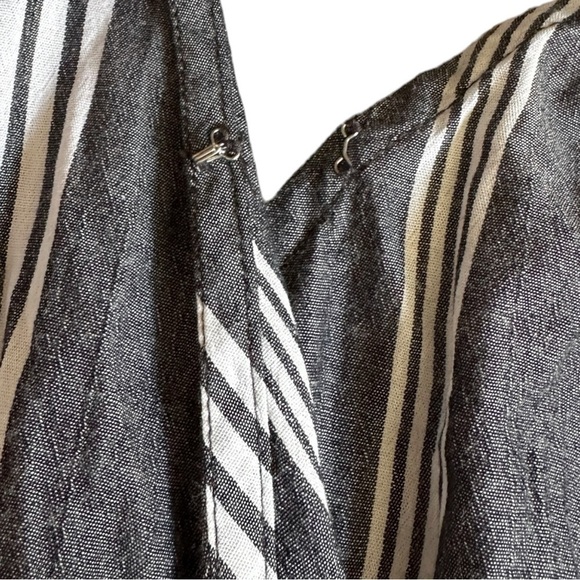 Abercrombie Open Back Lightweight Gray Stripe  Romper Swim Cover Size M NWT - Picture 5 of 8